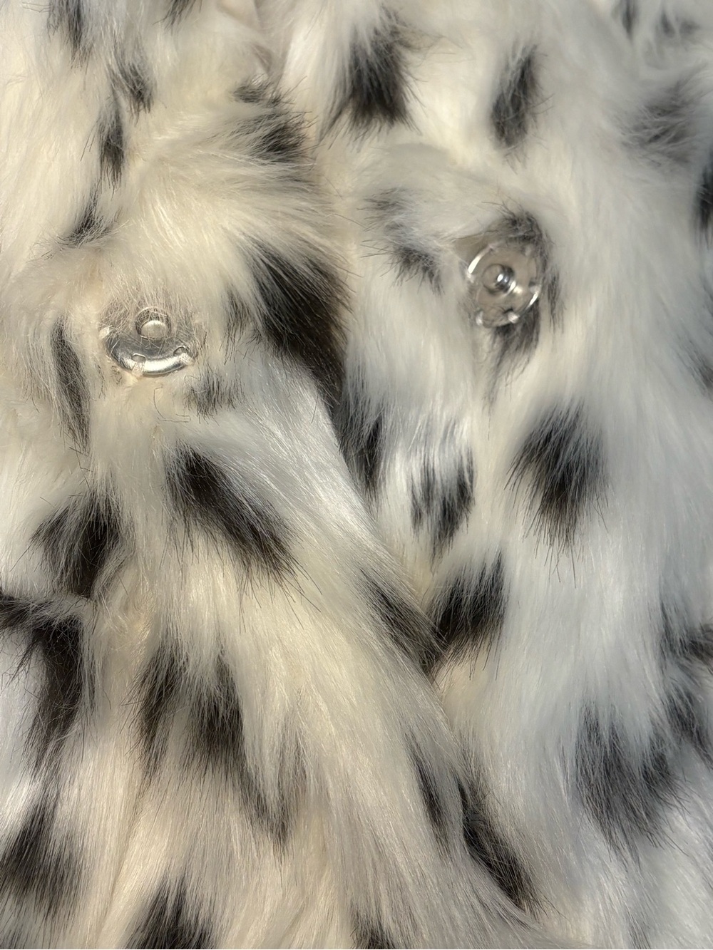 ASOS Brand New With Tags Snow Leopard/Dalmatian Fluffy Faux Fur Jacket Size 6 - Picture 9 of 11